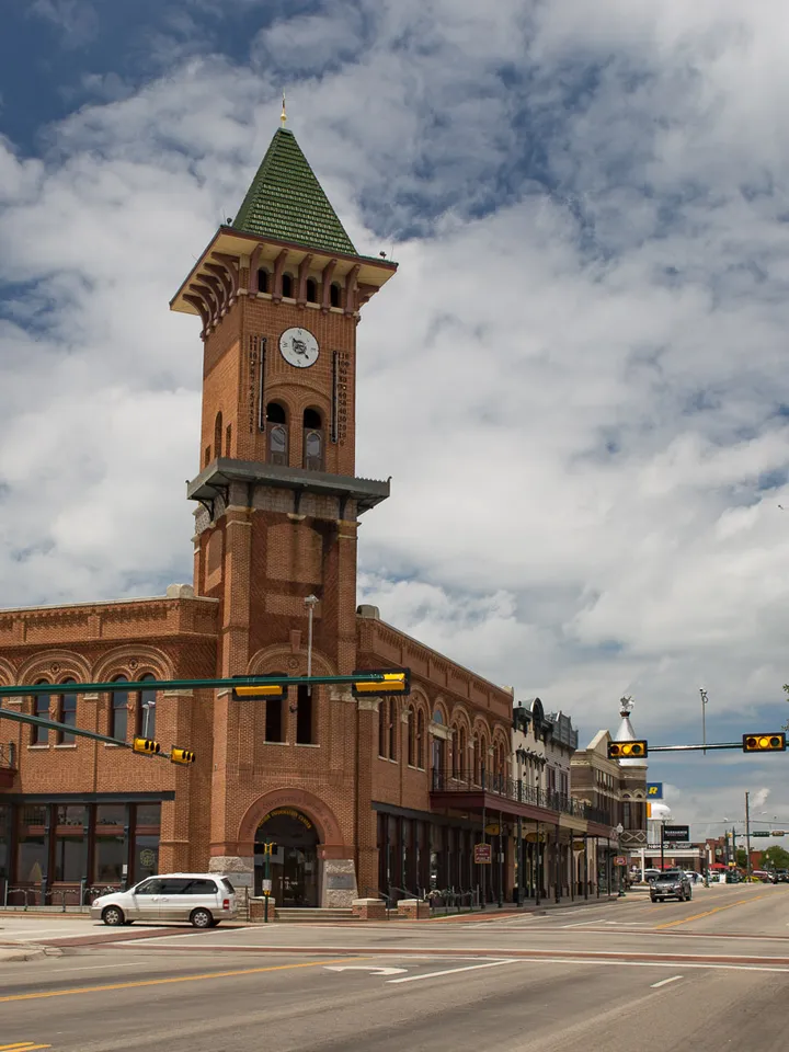 Main Street and its clock tower in downtown Grapevine