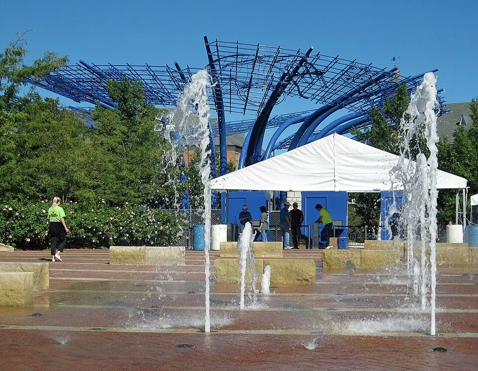 Fountains at Addison Circle, beside the blue steel sculpture